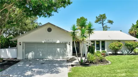 11477 Longshore Way W, Naples, FL 34119