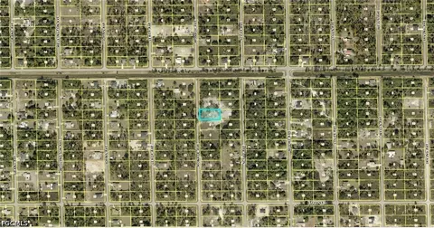 716 Monroe Ave, Lehigh Acres, FL 33972 photo 4
