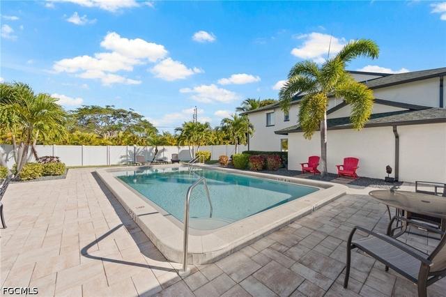 151 Cape Coral Pkwy W #9, Cape Coral, FL 33914