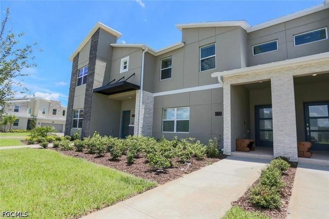 472 Ocean Course Ave, Davenport, FL 33896