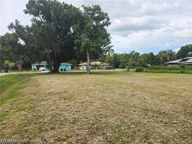 13201 5th St, Fort Myers, FL 33905