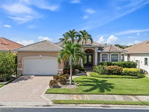 8348 Southwind Bay Cir, Fort Myers, FL 33908