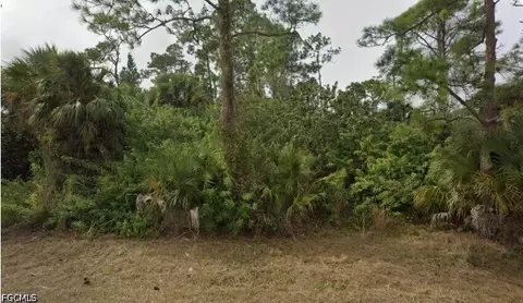 2321 Moore Ave, Alva, FL 33920