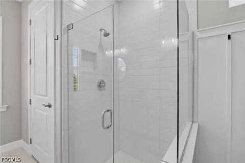 Bath - 17624 Kinzie Ln, Estero, FL 33928 photo 6 of 6
