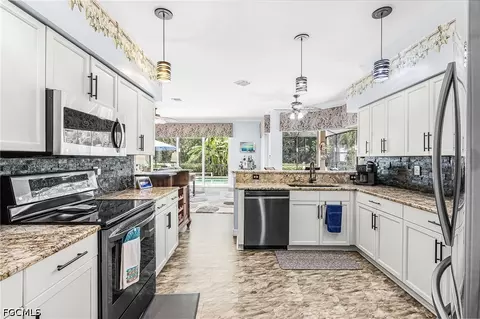 Kitchen - 9237 Lanthorn Way, Estero, FL 33928 photo 1 of 4