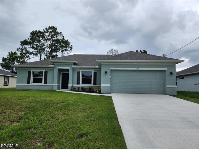 3514 42nd St SW, Lehigh Acres, FL 33976