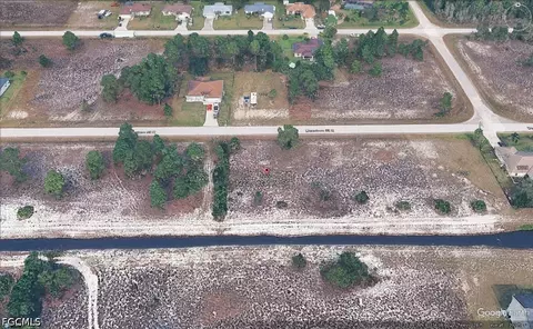 1222 Decature St E, Lehigh Acres, FL 33974