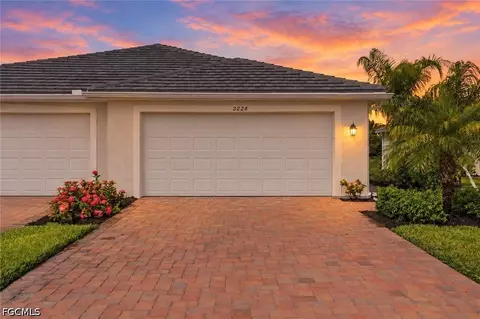 2228 Dragonfruit Way, Naples, FL 34120