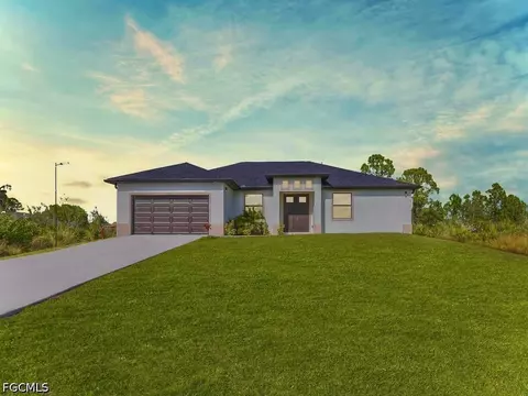 637 Cardinal St E, Lehigh Acres, FL 33974