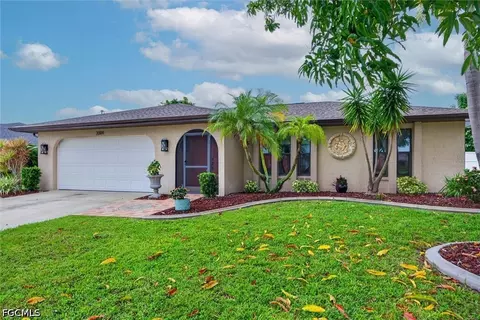 2008 SE 8th Ter, Cape Coral, FL 33990