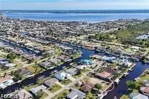 5406 SW 2nd Pl, Cape Coral, FL 33914
