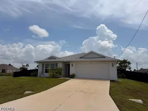 3637 NE 10th Ave, Cape Coral, FL 33909