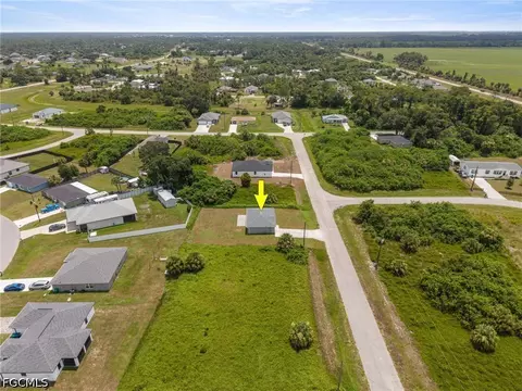 View/Area - 3061 Adcock Dr, Labelle, FL 33935 photo 7 of 9