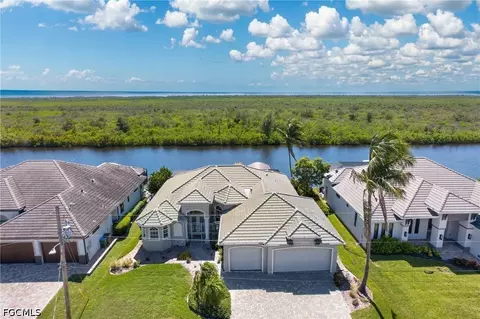 2708 NW 46th Ave, Cape Coral, FL 33993