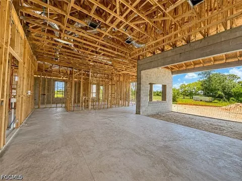 7517 4th Pl, Labelle, FL 33935 photo 5