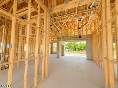 7517 4th Pl, Labelle, FL 33935 photo 6