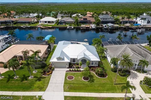 5234 Sands Blvd, Cape Coral, FL 33914
