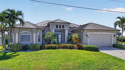 2547 SW 5th Ave, Cape Coral, FL 33914