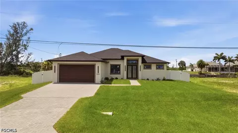 3106 NW 14th Ter, Cape Coral, FL 33993