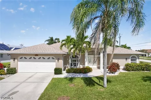 627 SE 16th St, Cape Coral, FL 33990