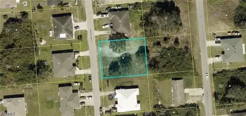 333335 Harold Ave S, Lehigh Acres, FL 33973