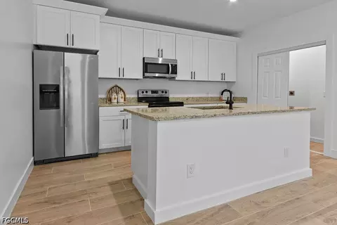 Kitchen - 2008 Robert Ave, Alva, FL 33920 photo 3 of 7
