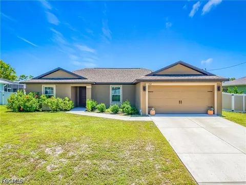2320 NW 26th Ter, Cape Coral, FL 33993
