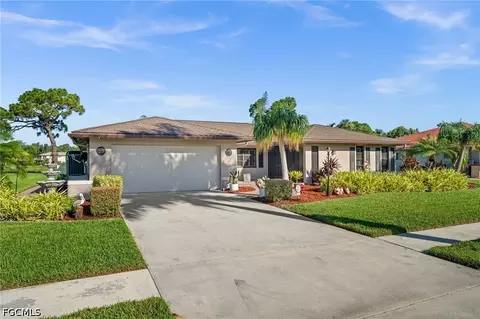 4165 Prestwick Ct, North Fort Myers, FL 33903