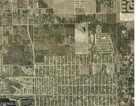 4007 E 23rd St, Alva, FL 33920 photo 6