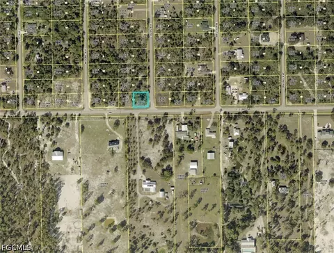 4007 E 23rd St, Alva, FL 33920 photo 4