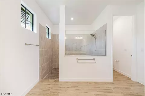 Bath - 20933 Napa Loop, Estero, FL 33928 photo 1 of 5