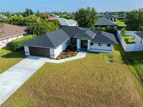 2513 NW 24th Ter, Cape Coral, FL 33993