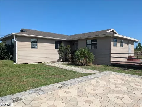 925 Foxdale Ave, Lehigh Acres, FL 33974