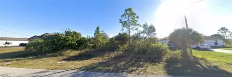 847 Youngreen Dr, Fort Myers, FL 33913