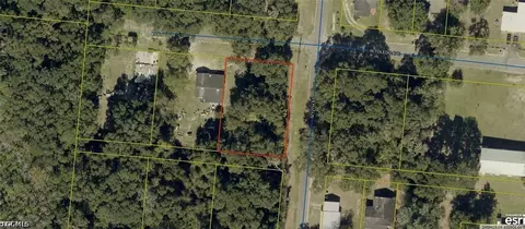 W Toledo Ave, Defuniak Springs, FL 32433