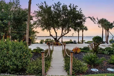 11440 Longwater Chase Ct, Fort Myers, FL 33908