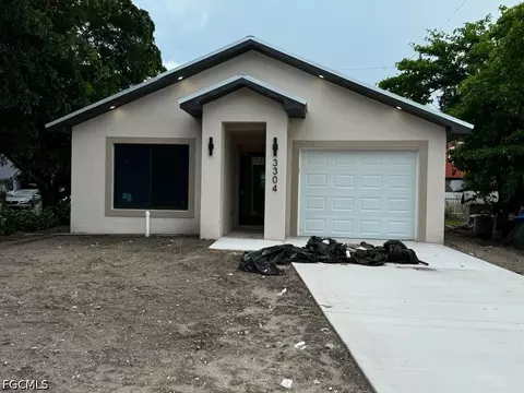 3304 Armstrong Ct NE, Fort Myers, FL 33916