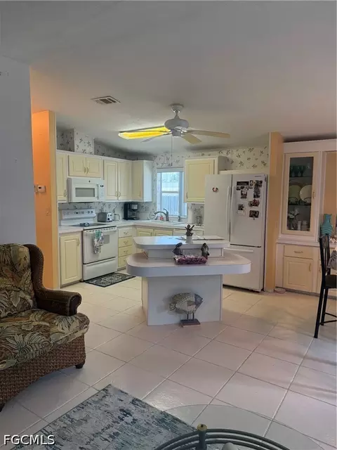 Kitchen - 20631 River Dr, Estero, FL 33928 photo 2 of 2