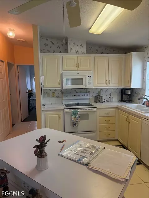 Kitchen - 20631 River Dr, Estero, FL 33928 photo 1 of 2