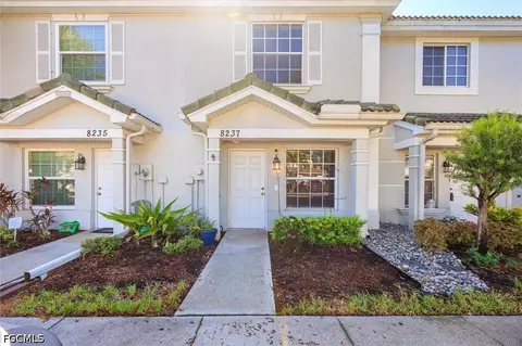 8237 Pacific Beach Dr, Fort Myers, FL 33966