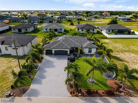 4135 NW 32nd Ter, Cape Coral, FL 33993