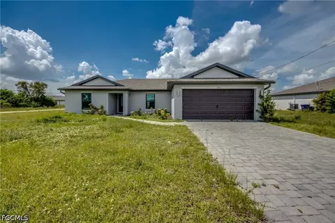 861 Winwood Cir, Fort Myers, FL 33913