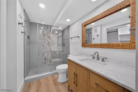 Bath - 1730 Bld Egle Dr #A, Naples, FL 34105 photo 3 of 3