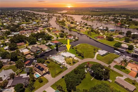 13454 Caribbean Blvd, Fort Myers, FL 33905