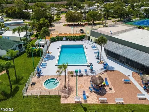 Exterior - 10753 Yellow Rail Cir, Estero, FL 33928 photo 4 of 4