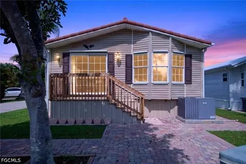 Exterior - 10753 Yellow Rail Cir, Estero, FL 33928 photo 1 of 4