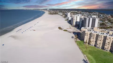 6662 Estero Blvd #308, Fort Myers Beach, FL 33931