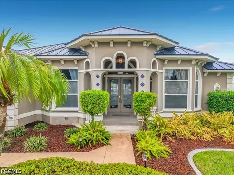 4924 SW 17th Ave, Cape Coral, FL 33914