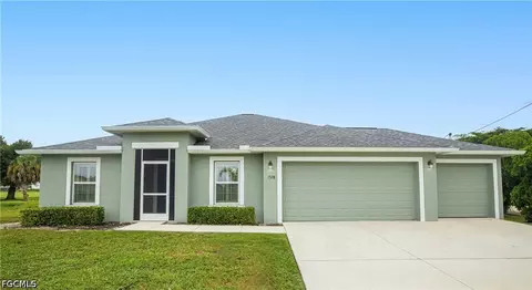1528 NW 29th Pl, Cape Coral, FL 33993