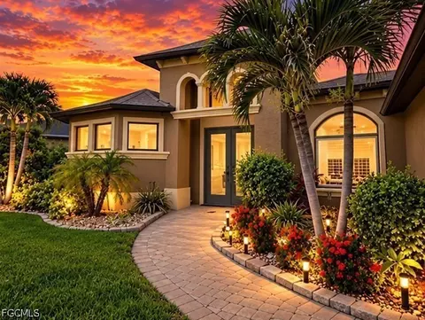 14 NW 35th Pl, Cape Coral, FL 33993